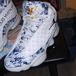 JORDAN SHOES 9/IN/HALF LOUIIE VUITTON. PINK AND BLUE